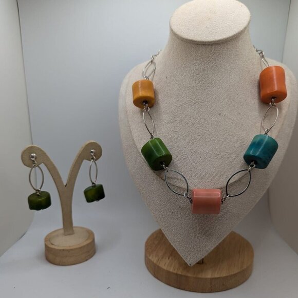 Multicolor Handmade Barrel Shaped Beads Silver Tone Necklace Earrings Set - Picture 3 of 6